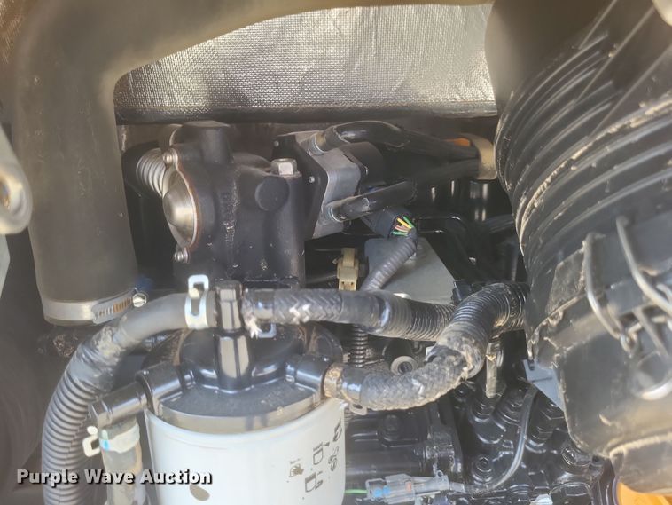 image for item DQ3678 2016 John Deere  35G mini excavator