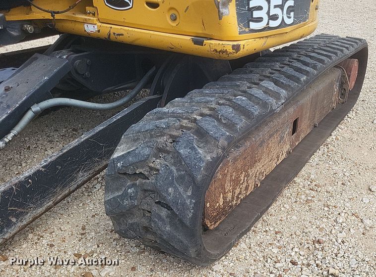 image for item DQ3678 2016 John Deere  35G mini excavator