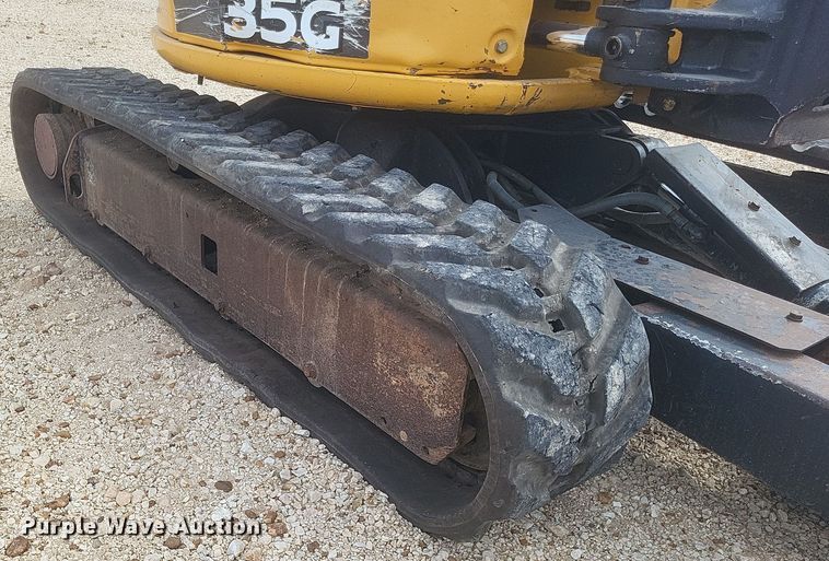 image for item DQ3678 2016 John Deere  35G mini excavator