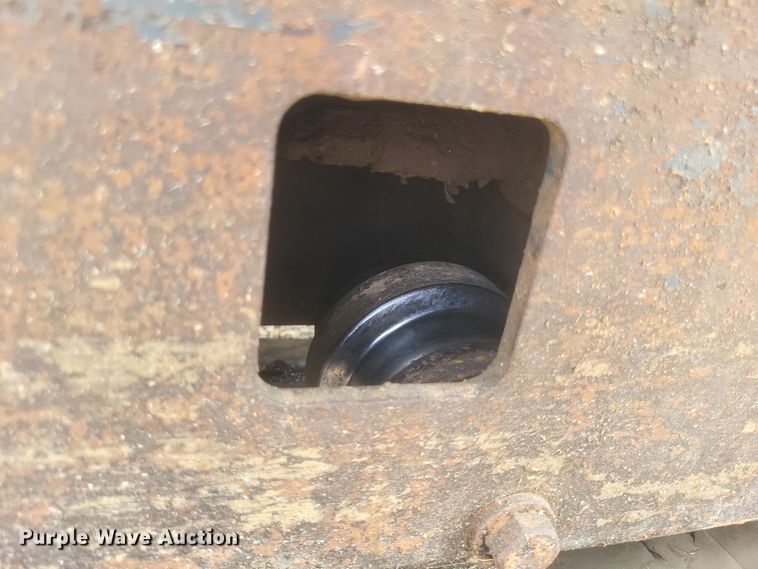 image for item DQ3678 2016 John Deere  35G mini excavator