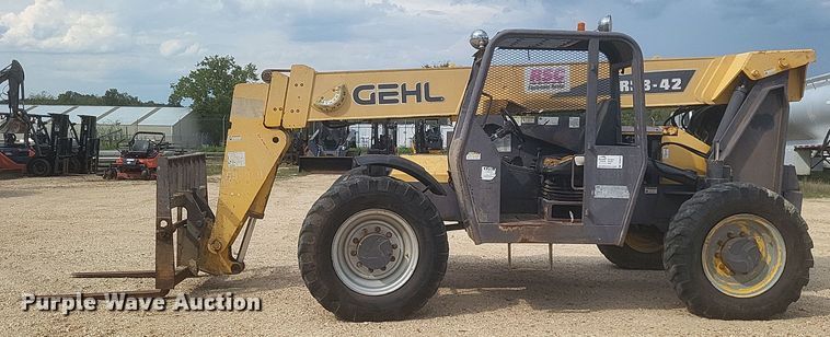 image for item DQ3679 Gehl RS8-42 telehandler