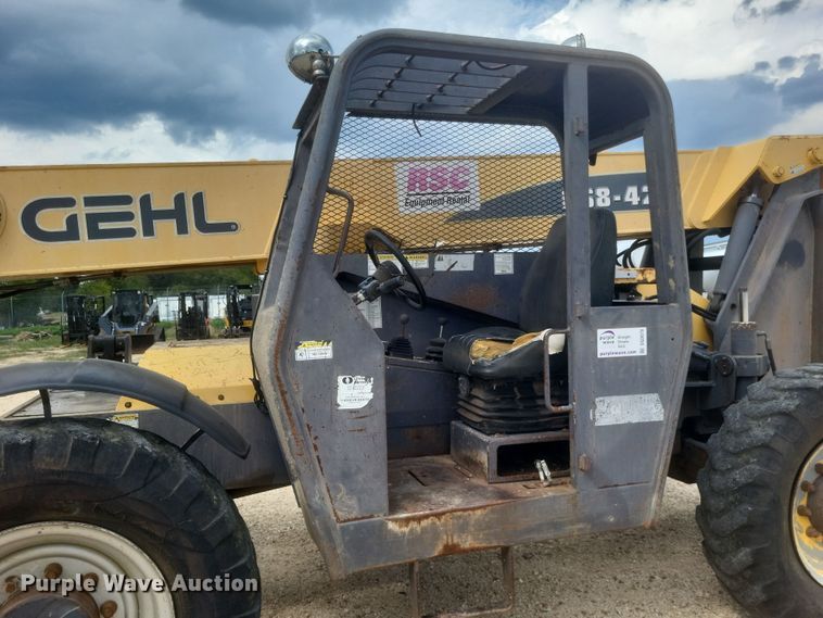 image for item DQ3679 Gehl RS8-42 telehandler