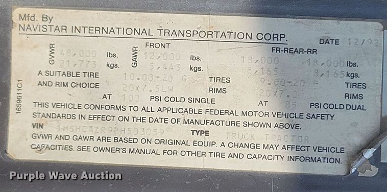 image for item DQ3691 1993 International  8100 water truck