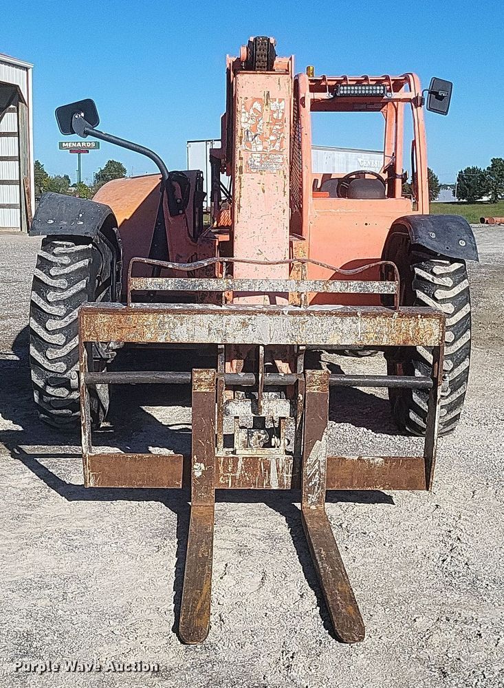 image for item DQ3697 2007 JLG 644E-42 telehandler