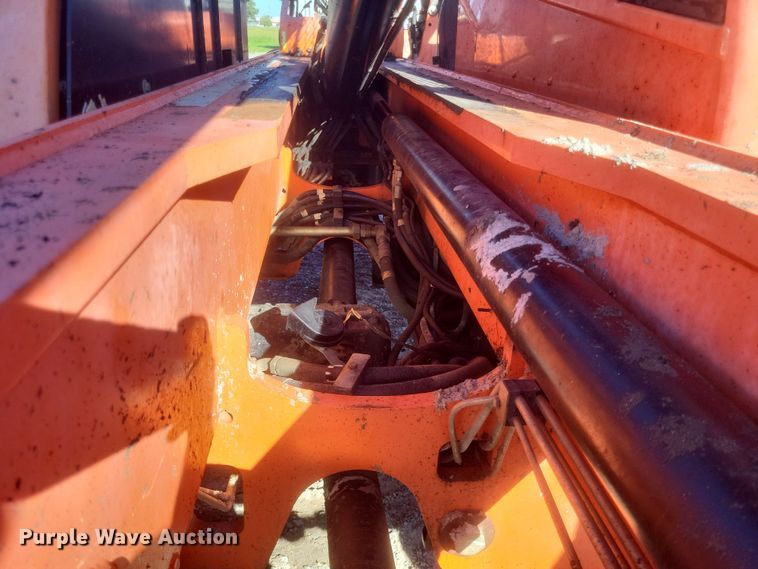 image for item DQ3697 2007 JLG 644E-42 telehandler