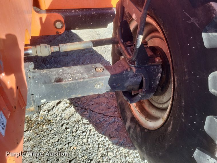 image for item DQ3697 2007 JLG 644E-42 telehandler