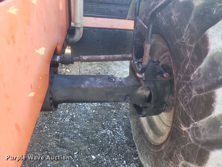 image for item DQ3697 2007 JLG 644E-42 telehandler