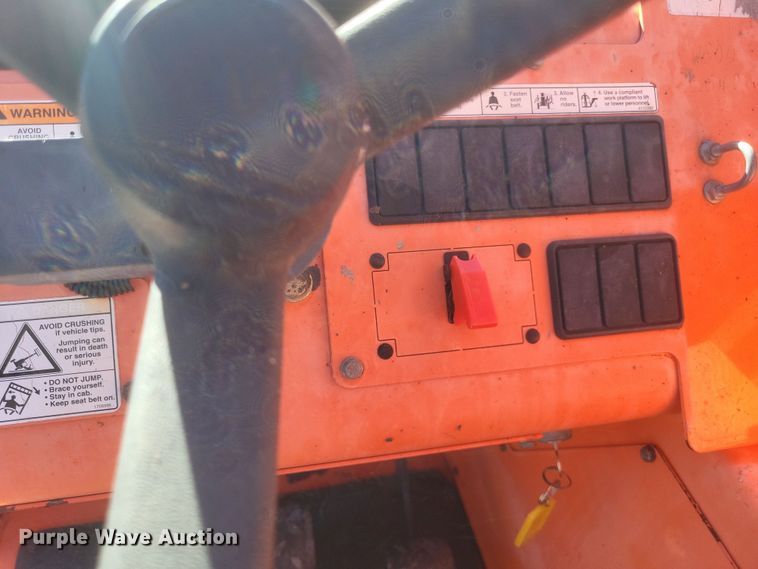image for item DQ3697 2007 JLG 644E-42 telehandler