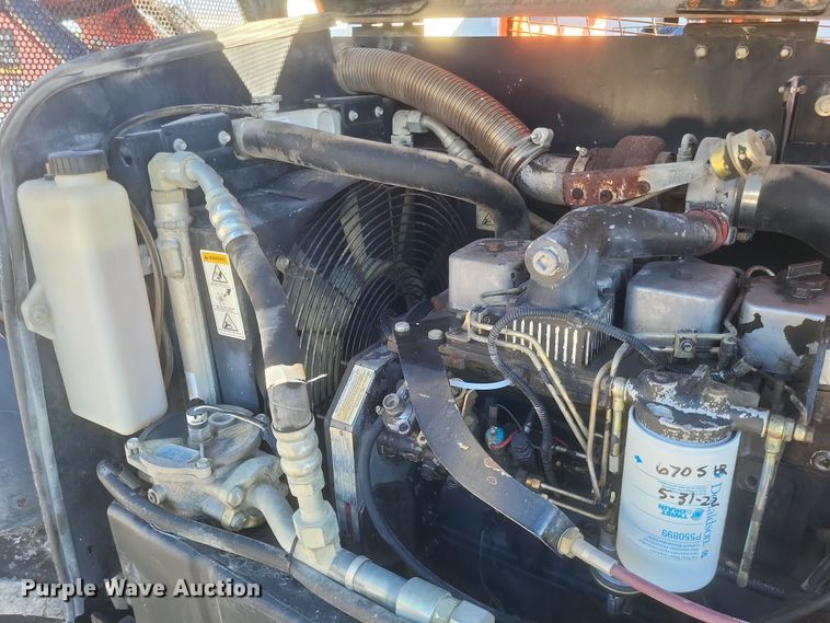 image for item DQ3697 2007 JLG 644E-42 telehandler