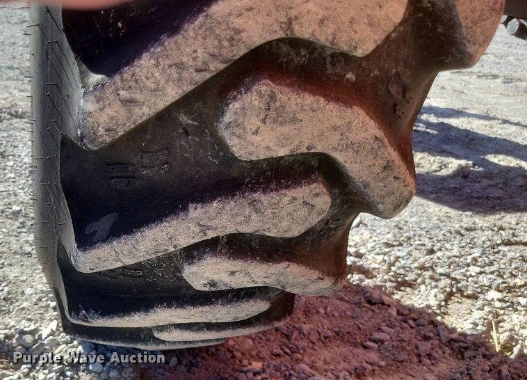 image for item DQ3697 2007 JLG 644E-42 telehandler