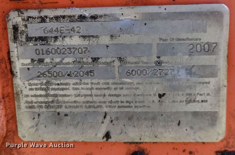 image for item DQ3697 2007 JLG 644E-42 telehandler