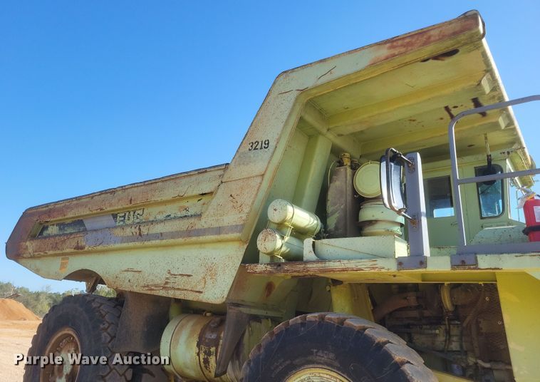 image for item DQ3701 1995 Euclid  R35 haul truck