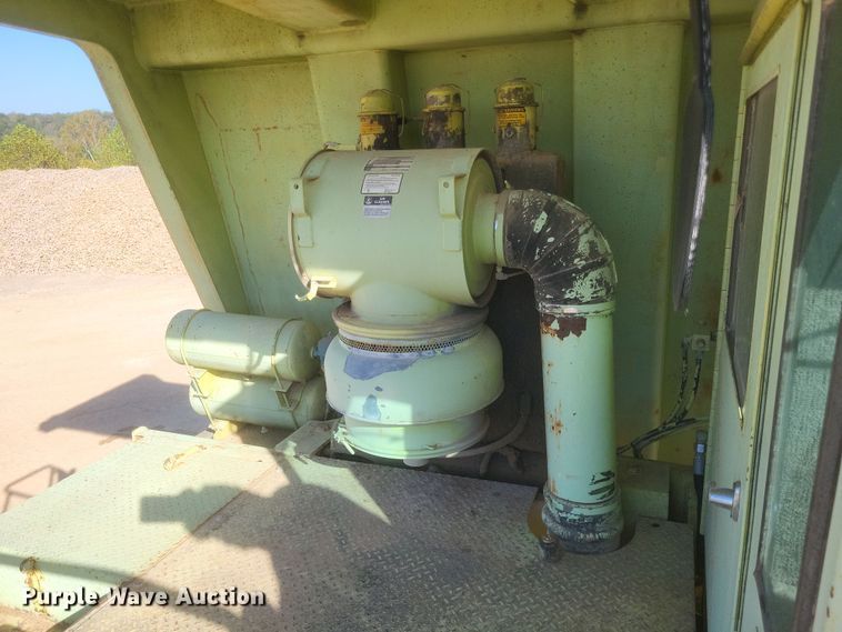 image for item DQ3701 1995 Euclid  R35 haul truck