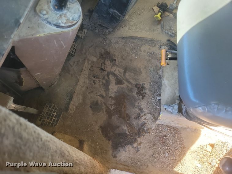 image for item DQ3701 1995 Euclid  R35 haul truck