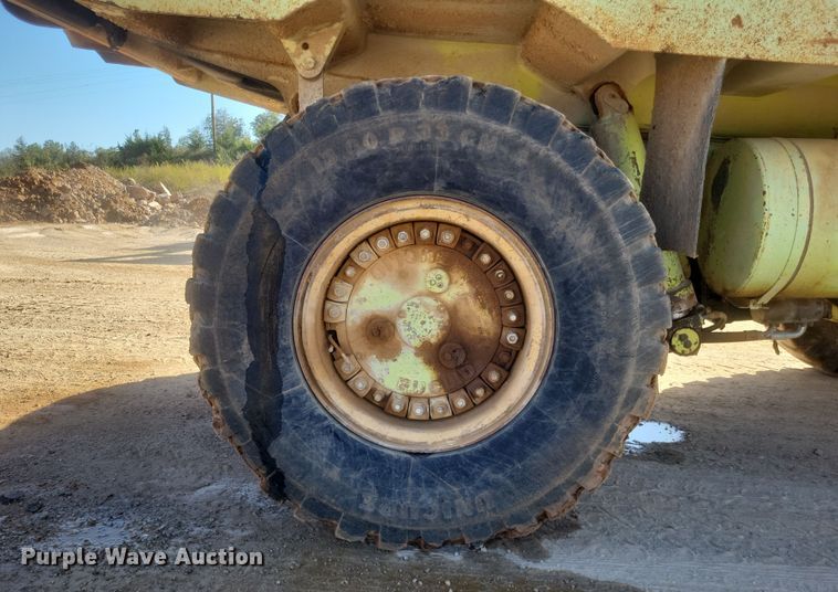 image for item DQ3701 1995 Euclid  R35 haul truck