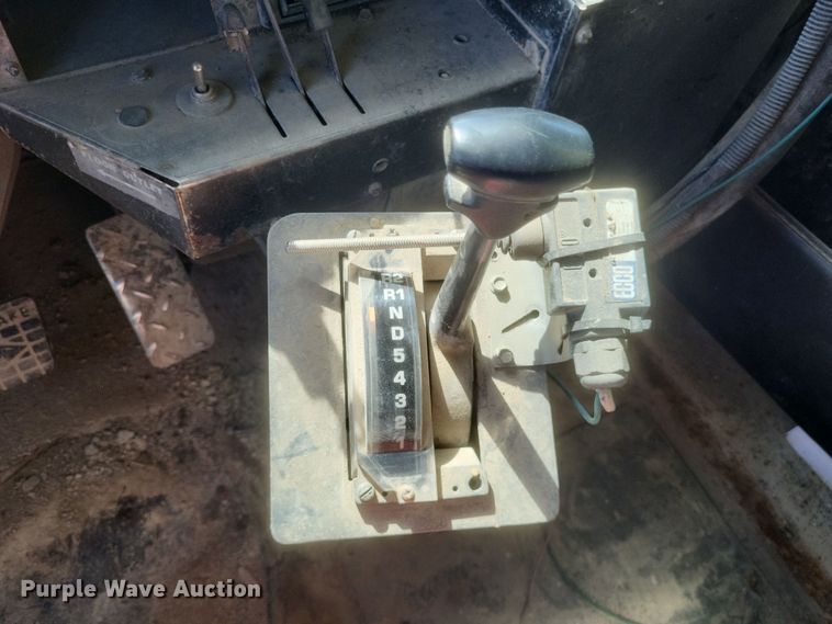 image for item DQ3703 1989 Euclid 324 T.D. R35  haul truck