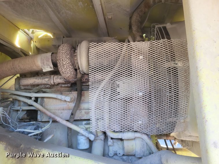 image for item DQ3703 1989 Euclid 324 T.D. R35  haul truck