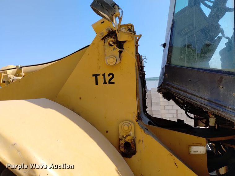 image for item DQ6178 1999 Caterpillar 950G wheel loader
