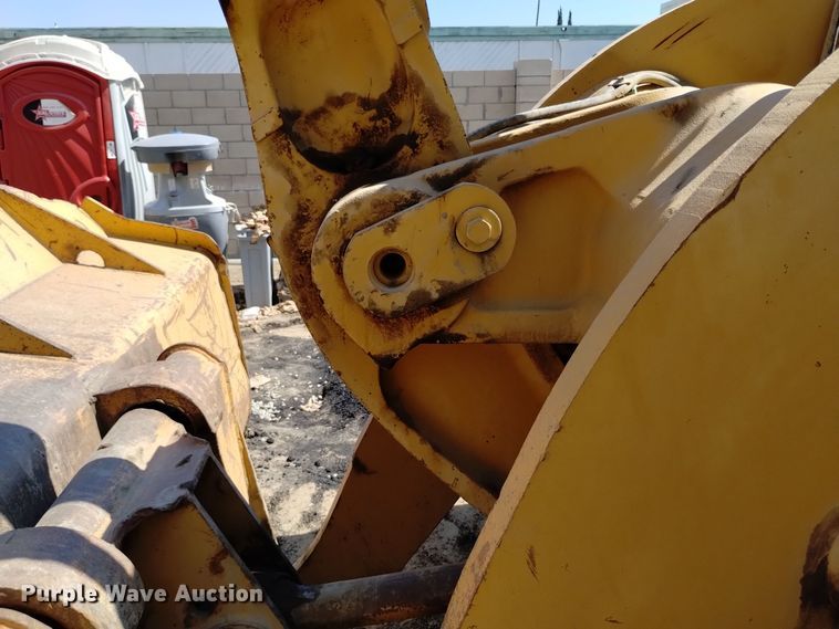 image for item DQ6178 1999 Caterpillar 950G wheel loader