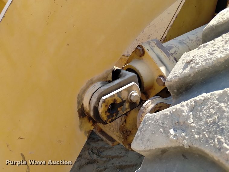 image for item DQ6178 1999 Caterpillar 950G wheel loader