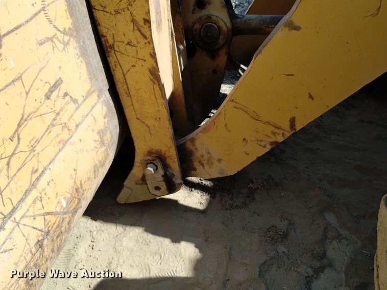 image for item DQ6178 1999 Caterpillar 950G wheel loader