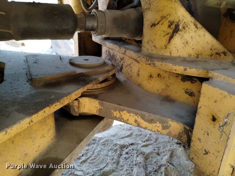 image for item DQ6178 1999 Caterpillar 950G wheel loader