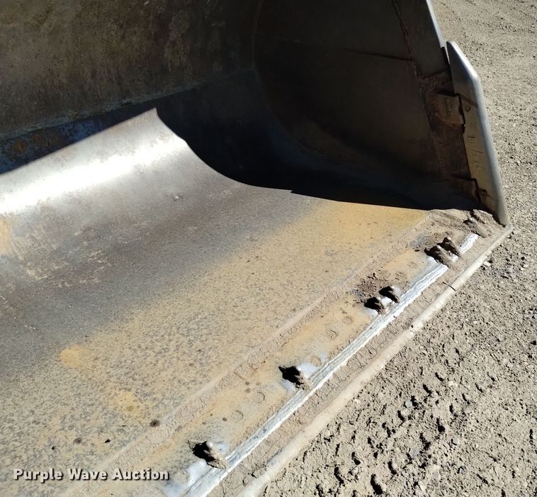 image for item DQ6181 2011 Komatsu WA470-6 wheel loader