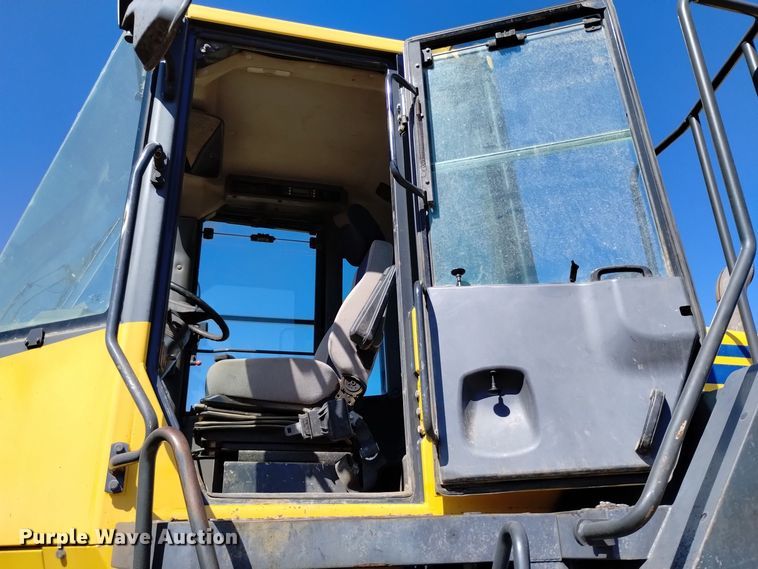 image for item DQ6181 2011 Komatsu WA470-6 wheel loader