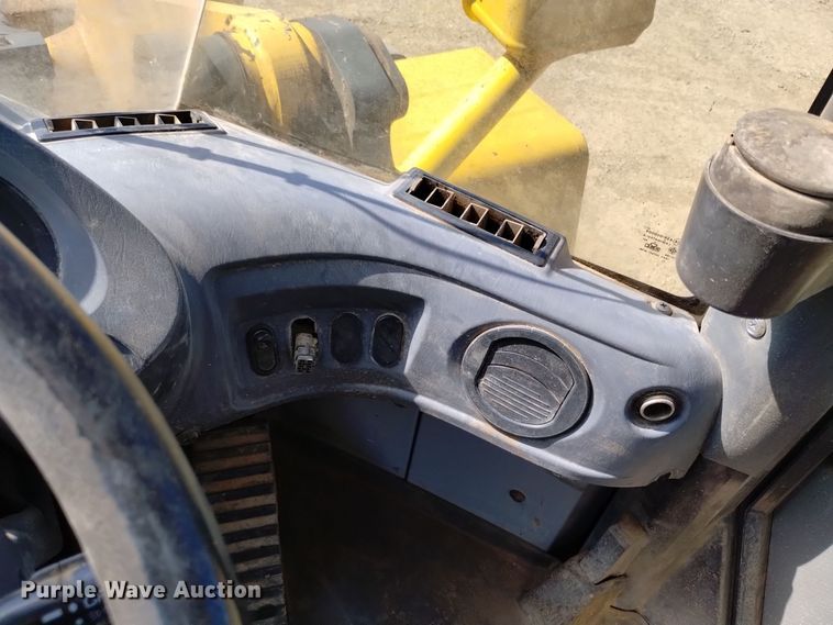 image for item DQ6181 2011 Komatsu WA470-6 wheel loader