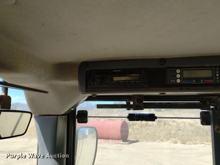 image for item DQ6181 2011 Komatsu WA470-6 wheel loader