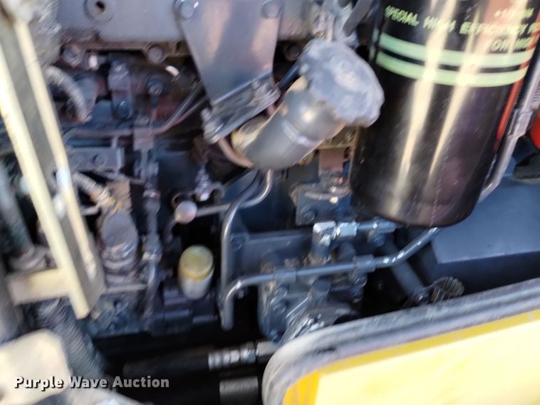 image for item DQ6181 2011 Komatsu WA470-6 wheel loader