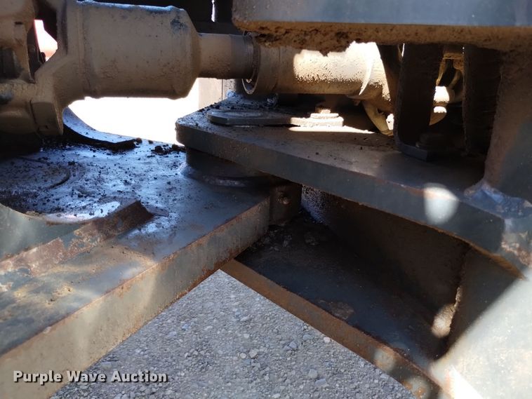 image for item DQ6181 2011 Komatsu WA470-6 wheel loader