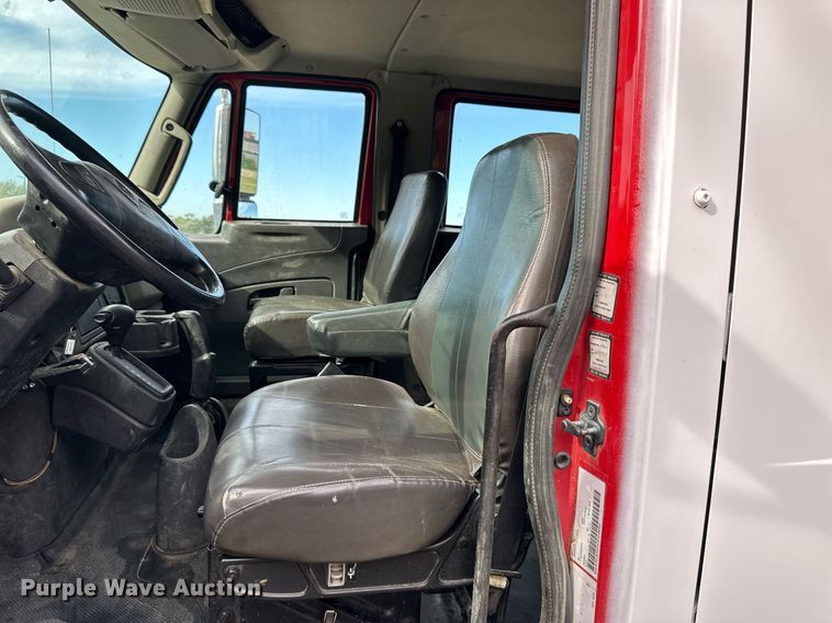 image for item DR2652 2013 International TerraStar Crew Cab flatbed truck