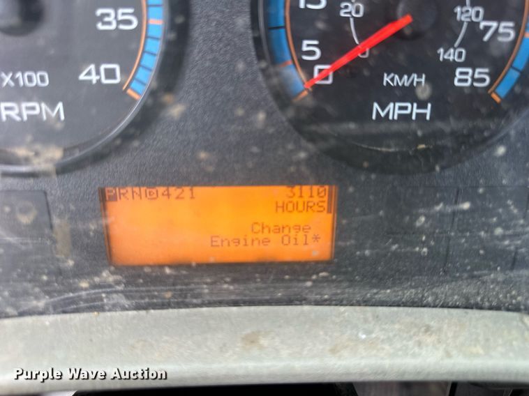 image for item DR2652 2013 International TerraStar Crew Cab flatbed truck