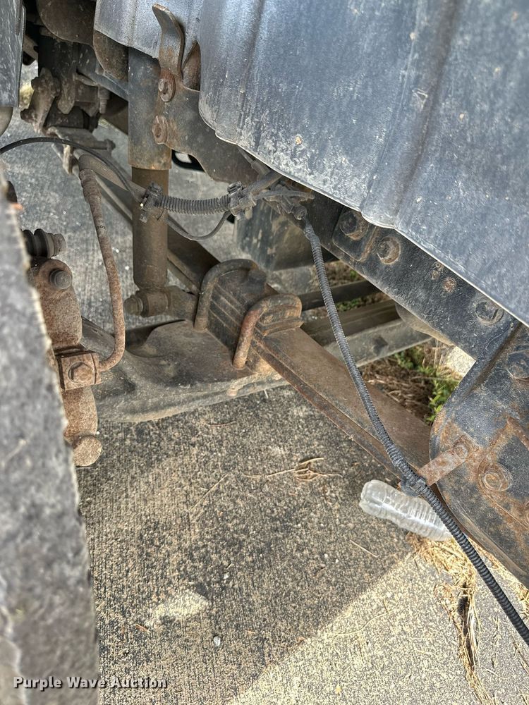 image for item DR2652 2013 International TerraStar Crew Cab flatbed truck