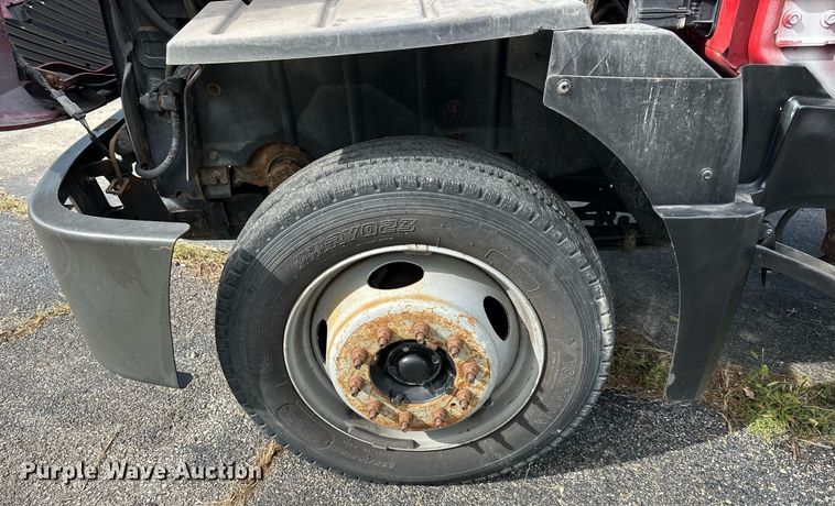 image for item DR2652 2013 International TerraStar Crew Cab flatbed truck