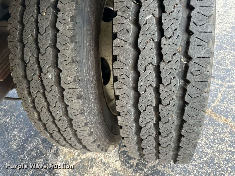 image for item DR2652 2013 International TerraStar Crew Cab flatbed truck