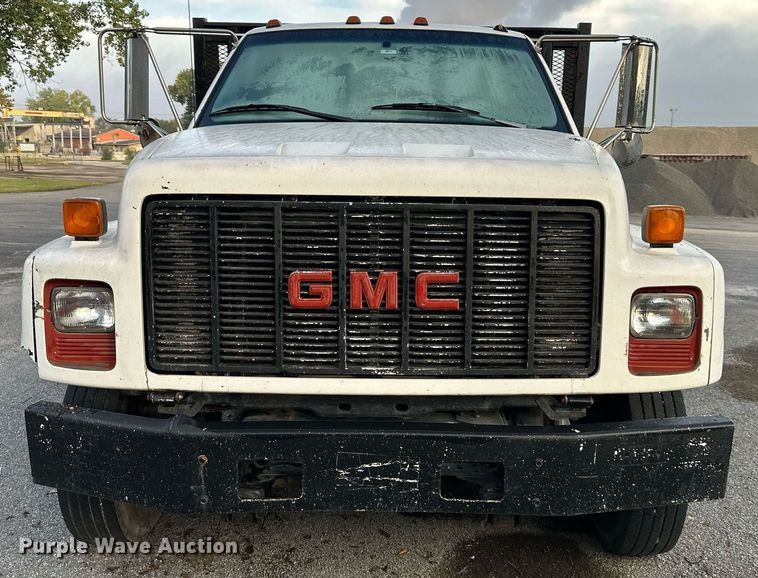 image for item DR2702 1995 GMC Topkick flatbed truck