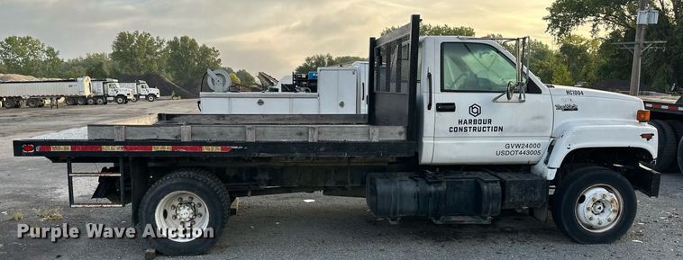 image for item DR2702 1995 GMC Topkick flatbed truck