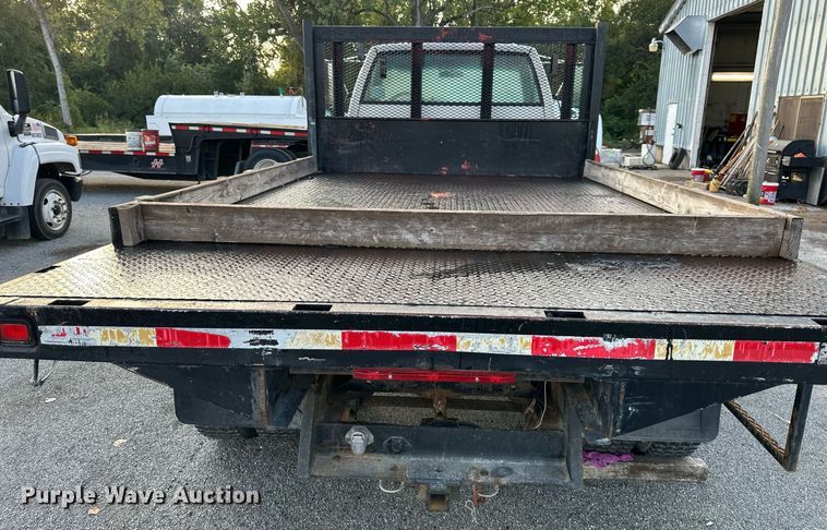 image for item DR2702 1995 GMC Topkick flatbed truck