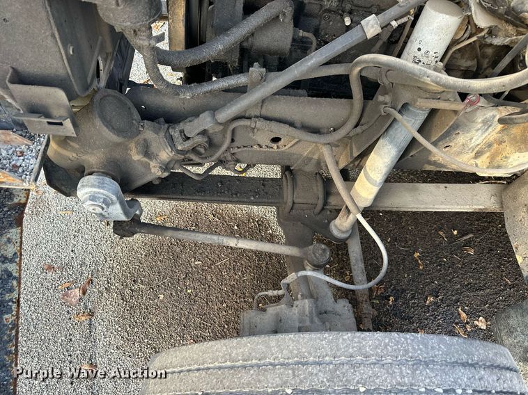 image for item DR2702 1995 GMC Topkick flatbed truck