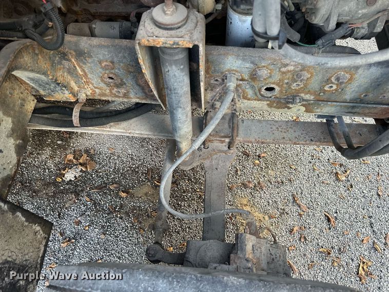 image for item DR2702 1995 GMC Topkick flatbed truck