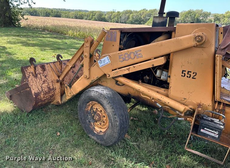 image for item DR2707 Case  580 Super E backhoe
