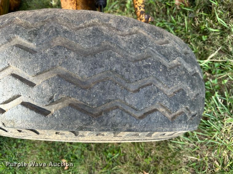 image for item DR2707 Case  580 Super E backhoe