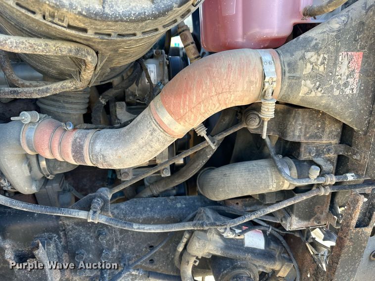 image for item DR2709 2006 International  7400 dump truck