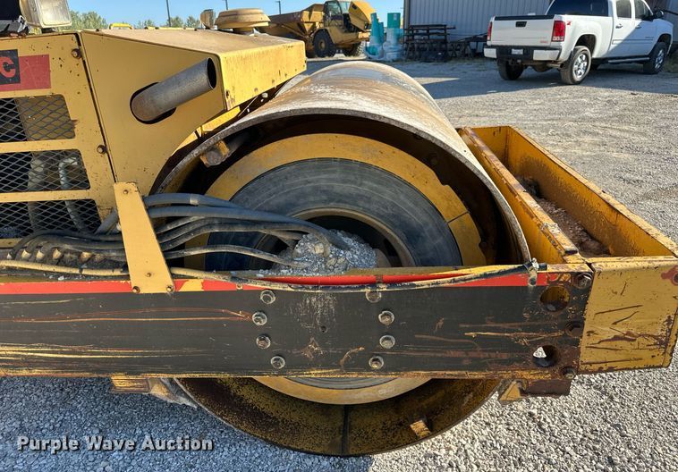 image for item DR2712 2000 Hypac C778B double drum vibratory roller