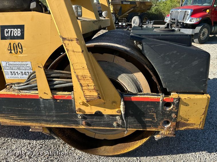 image for item DR2712 2000 Hypac C778B double drum vibratory roller