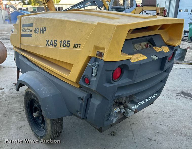 image for item DR2723 Atlas copco  XAS185JD7 air compressor