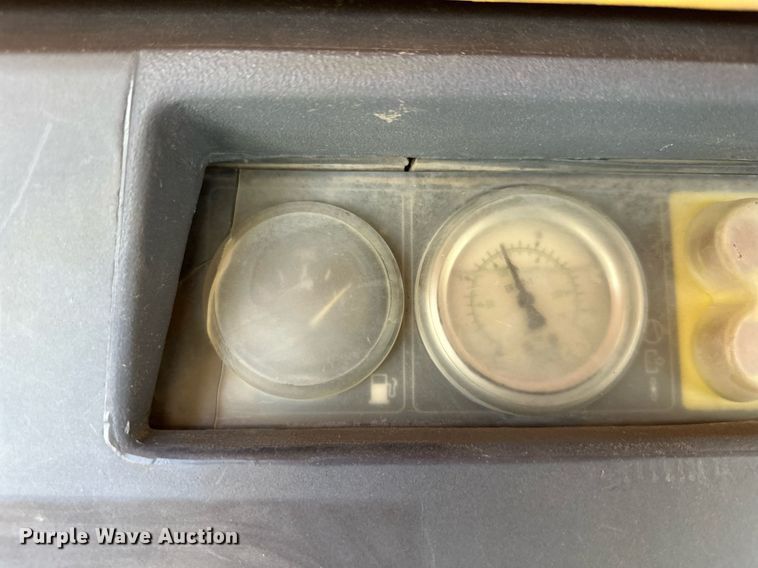 image for item DR2723 Atlas copco  XAS185JD7 air compressor