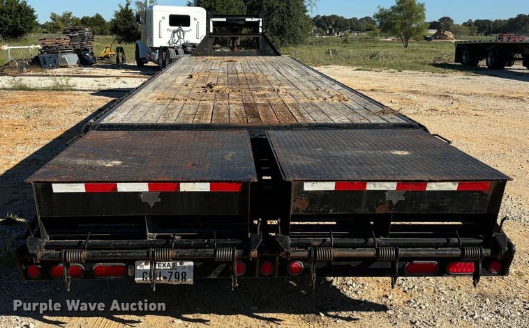 image for item DS2532 2016 PJ equipment trailer